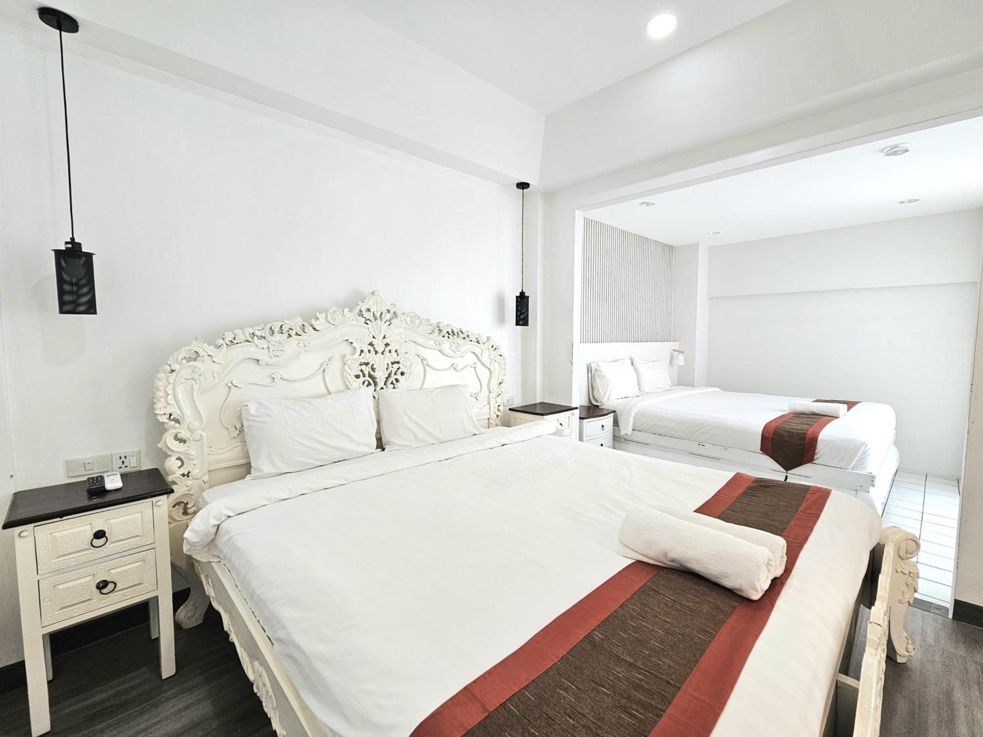 39 Living Pattaya Villa Bagian luar foto