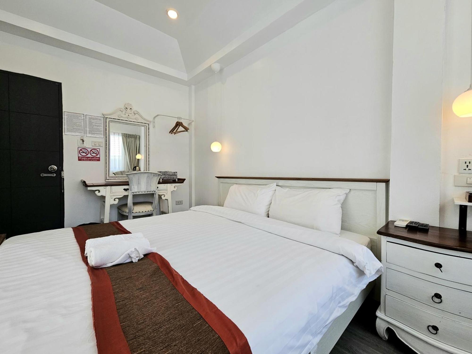 39 Living Pattaya Villa Bagian luar foto